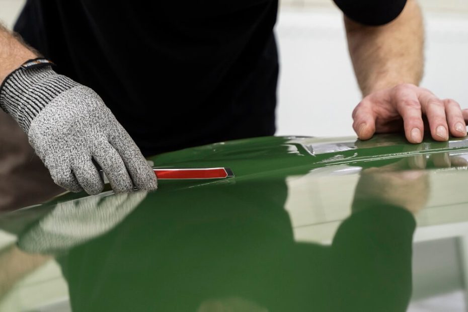 6 Reasons to Install Ceramic Window Tinting on Your Car Windows